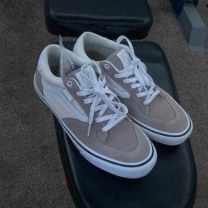 Men’s vans for sale. Worn only once and in great condition.
